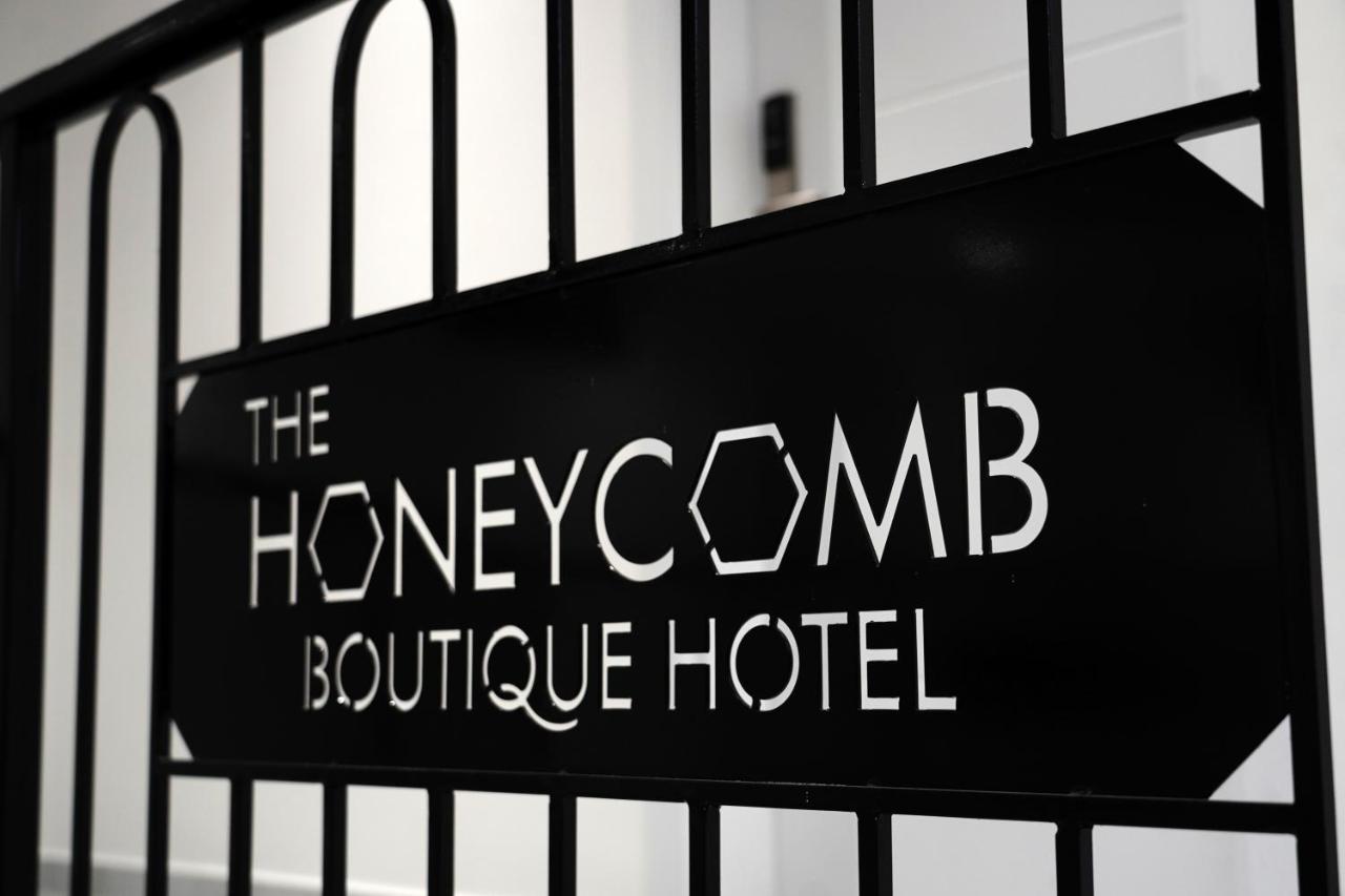 The Honeycomb Boutique Hotel Golem  Eksteriør bilde