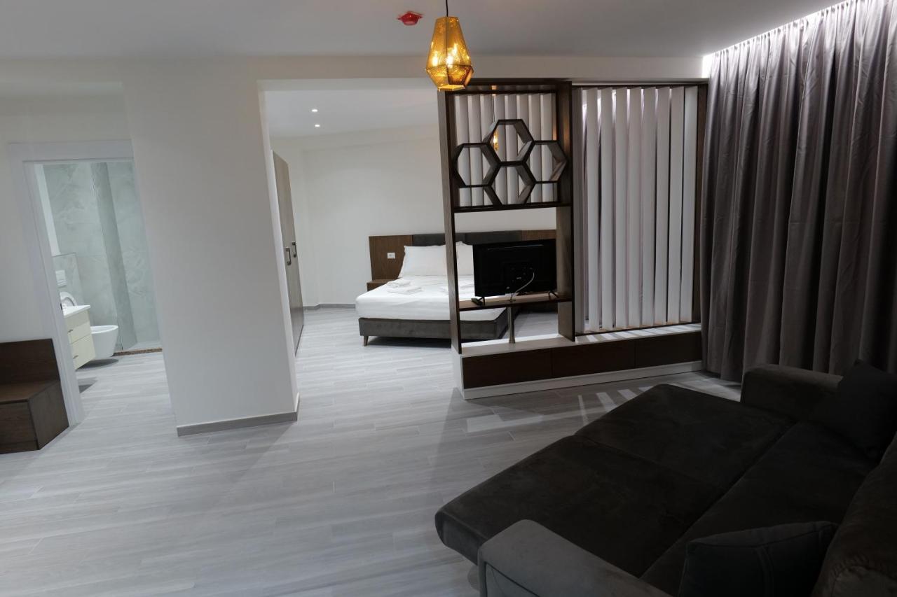 The Honeycomb Boutique Hotel Golem  Eksteriør bilde