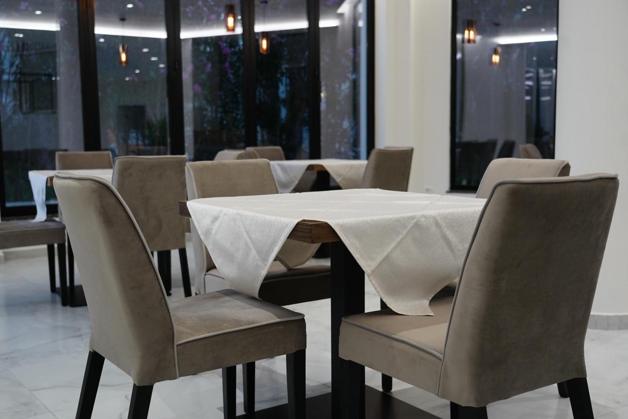 The Honeycomb Boutique Hotel Golem  Eksteriør bilde