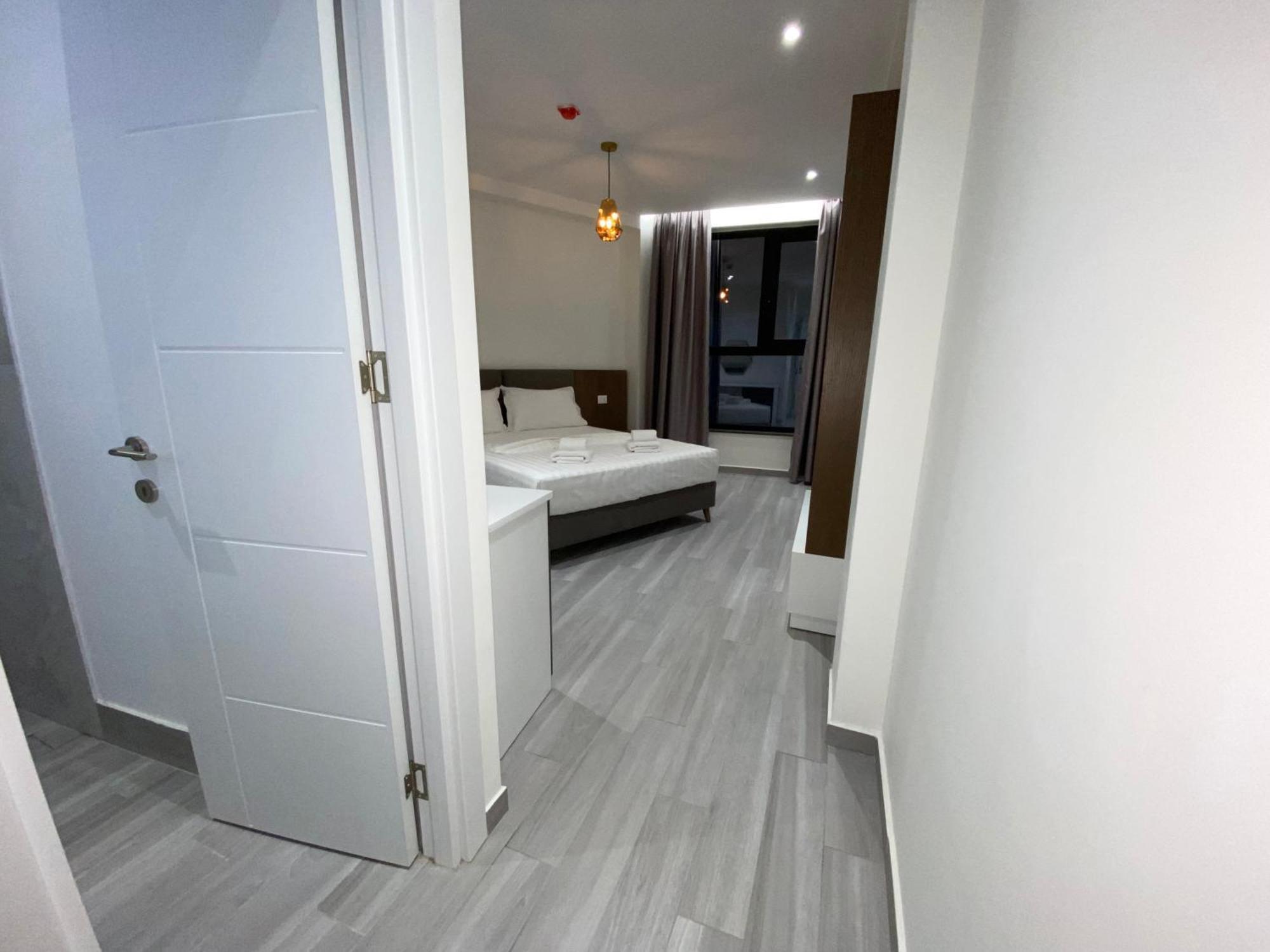 The Honeycomb Boutique Hotel Golem  Eksteriør bilde