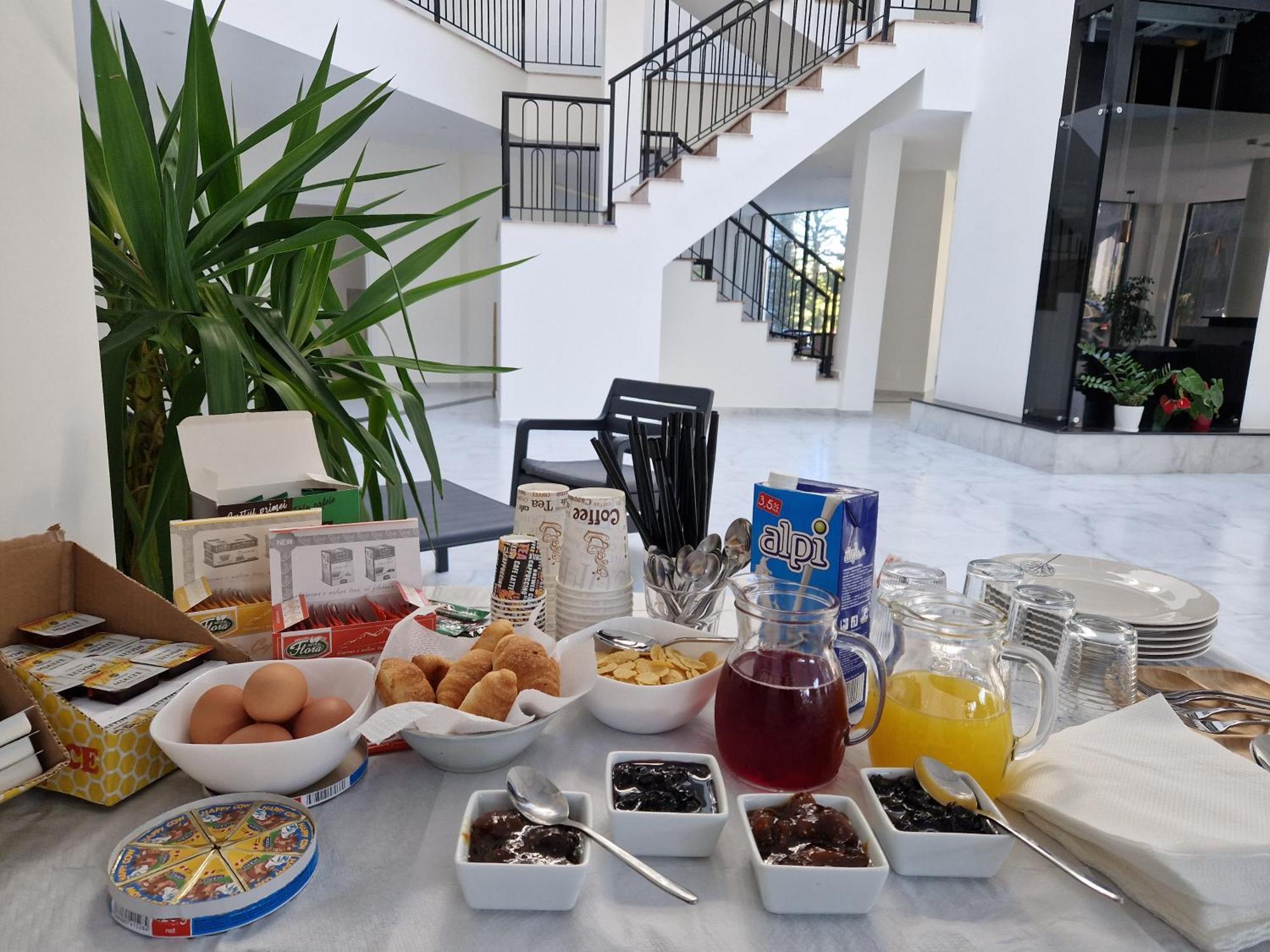 The Honeycomb Boutique Hotel Golem  Eksteriør bilde